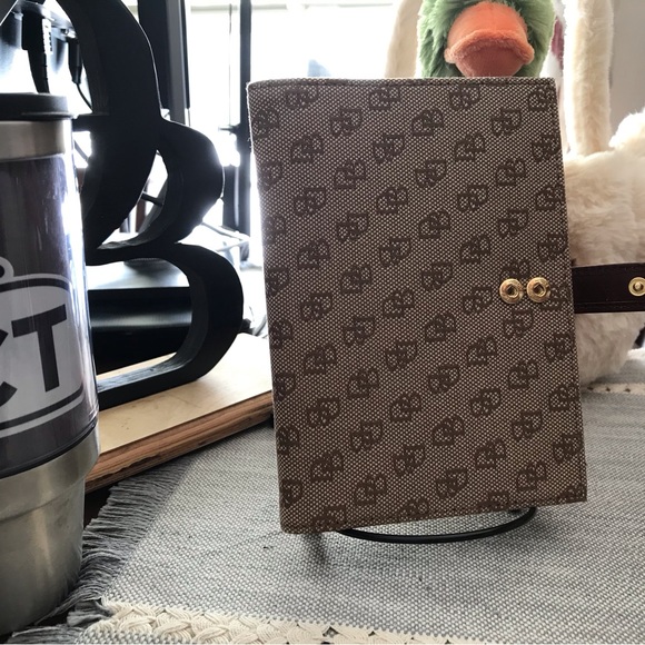 D&B Vintage Monogram PHOTO ALBUM~NWT 📸 - Picture 3 of 6